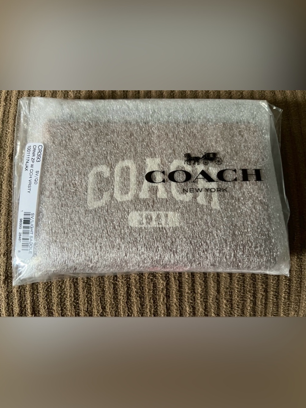 Coach Corner Zip Wristlet Varsity Logo NWT - Picture 3 of 6